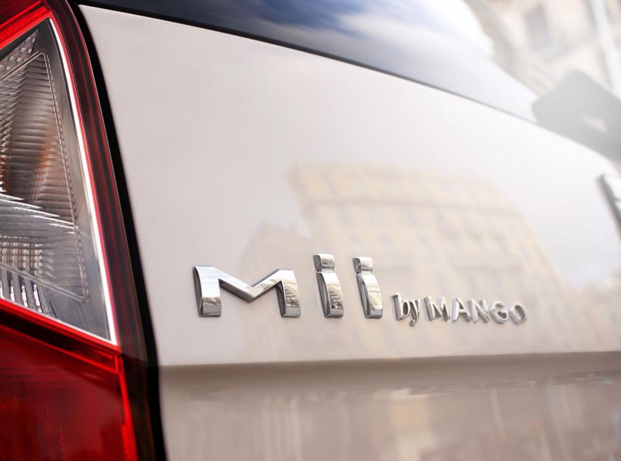  Seat Mii Mango Special Edition 2014 года  (фото 7 из 17)